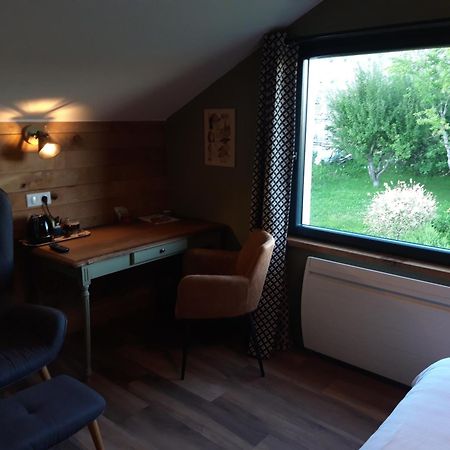 B&B Chez Fouchs - Chambre D'Hotes Dun-sur-Meuse Стая снимка