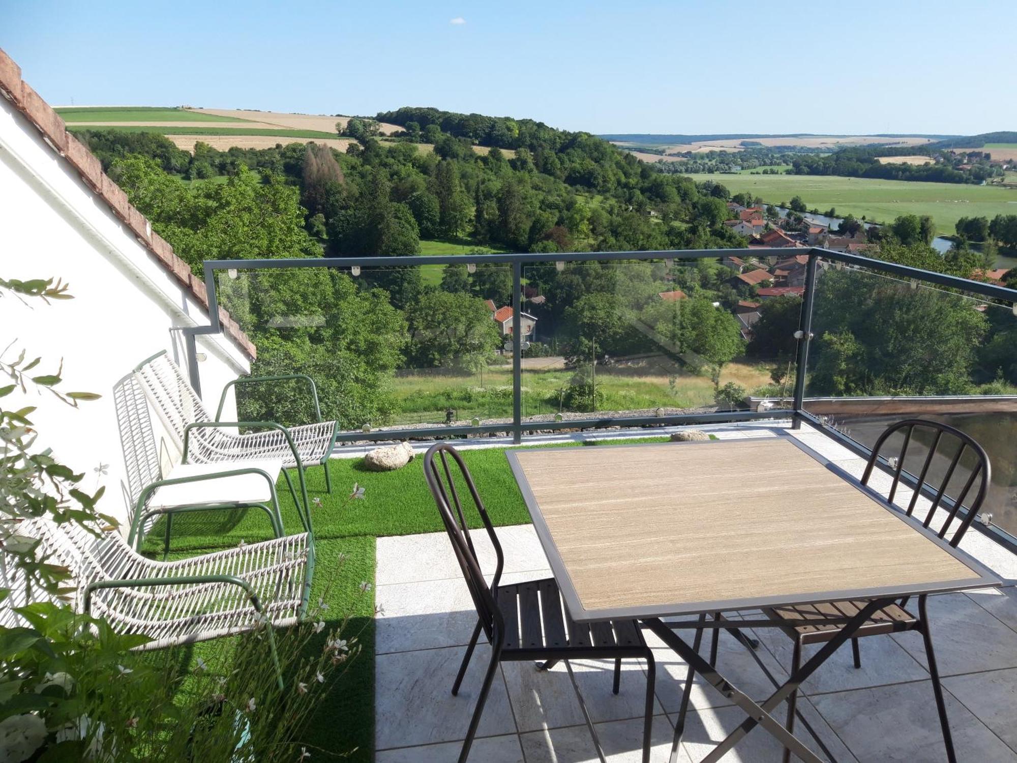 B&B Chez Fouchs - Chambre D'Hotes Dun-sur-Meuse Екстериор снимка