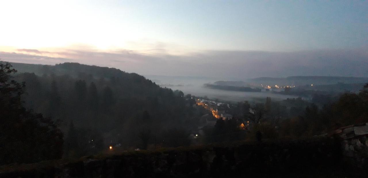 B&B Chez Fouchs - Chambre D'Hotes Dun-sur-Meuse Екстериор снимка